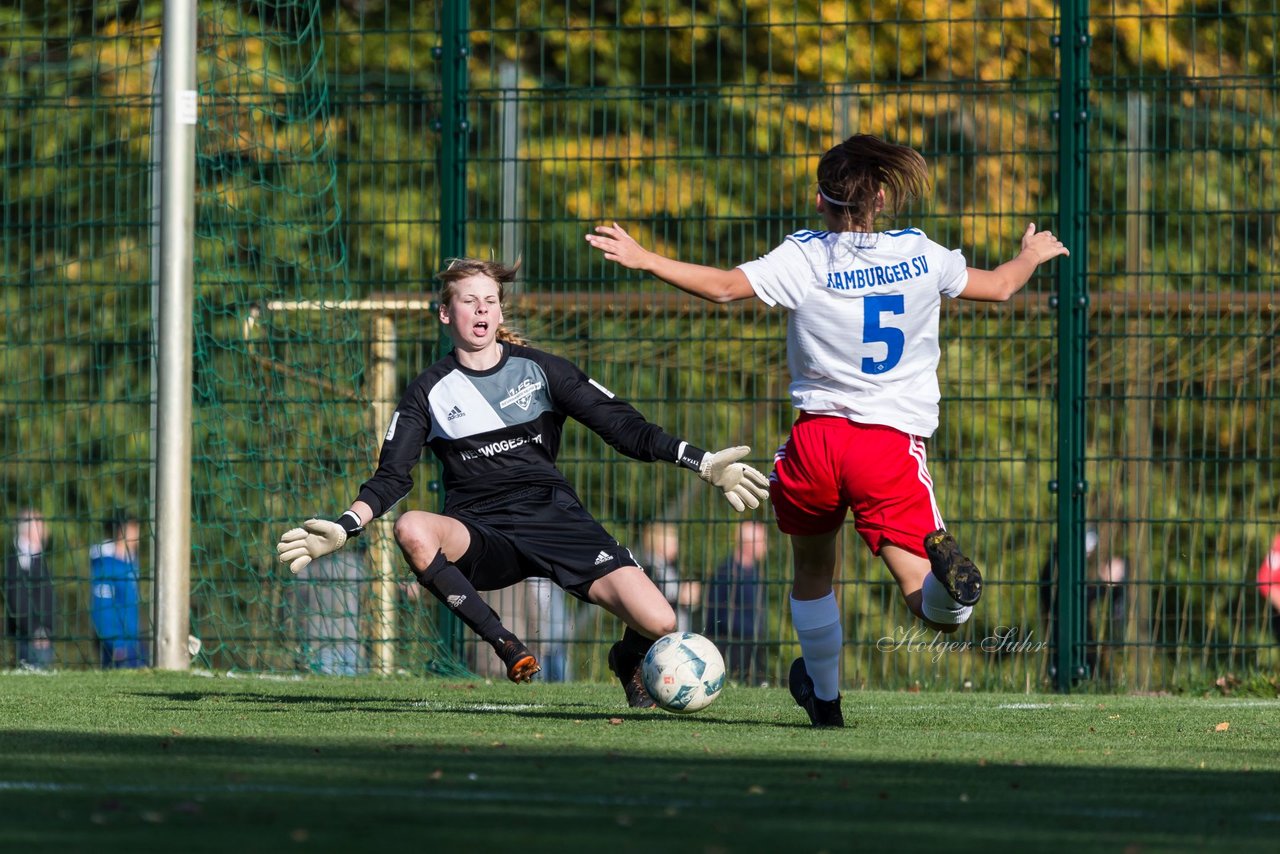 Bild 156 - B-Juniorinnen Hamburger SV - FC Neubrandenburg 04 : Ergebnis: 3:1